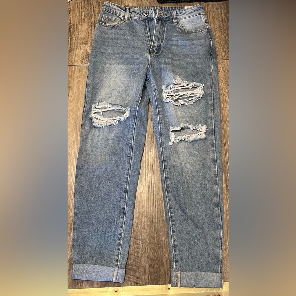 SHEIN Women’s Ripped Mom Jeans in Blue